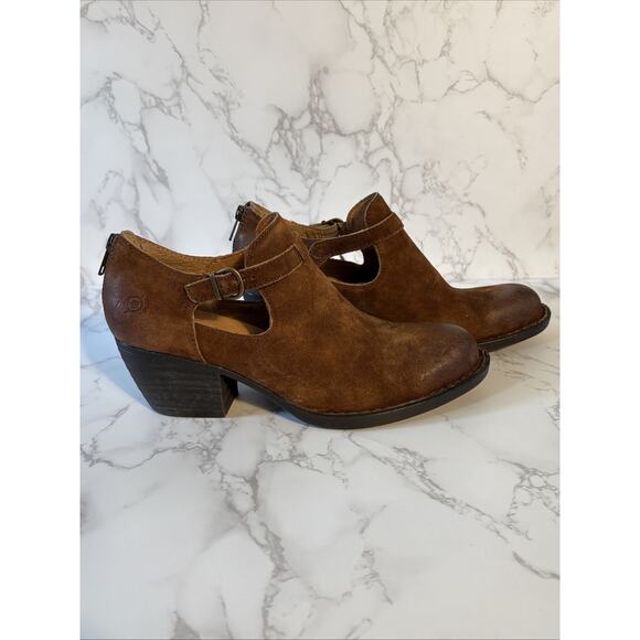 Born Handcrafted Footwear Brown Ankle Suede Bootie Back Zip Women's 10 M Comfort - Picture 3 of 9